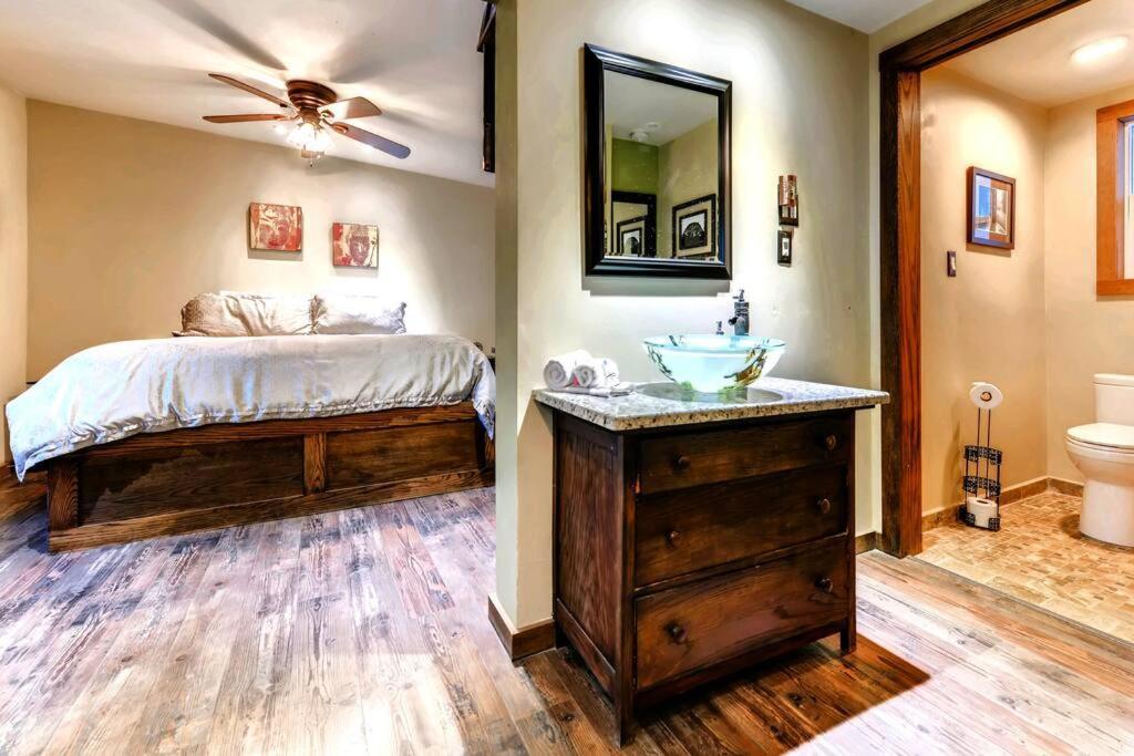 Cliff House Lodge And Hot Tub Cottages Morrison Exterior foto