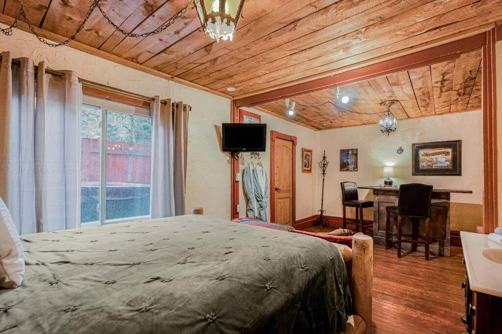 Cliff House Lodge And Hot Tub Cottages Morrison Exterior foto